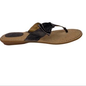 b.o.c Metallic Bow Leather Thong Sandals 9